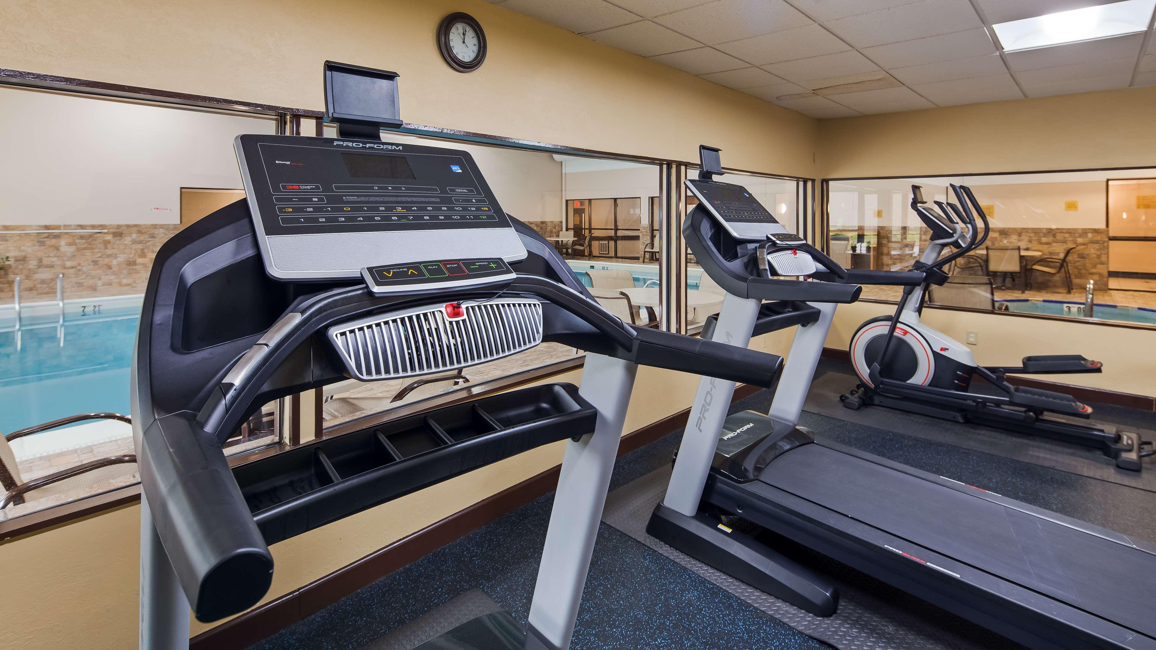Americinn By Wyndham Grand Rapids Airport North Cascade Bagian luar foto