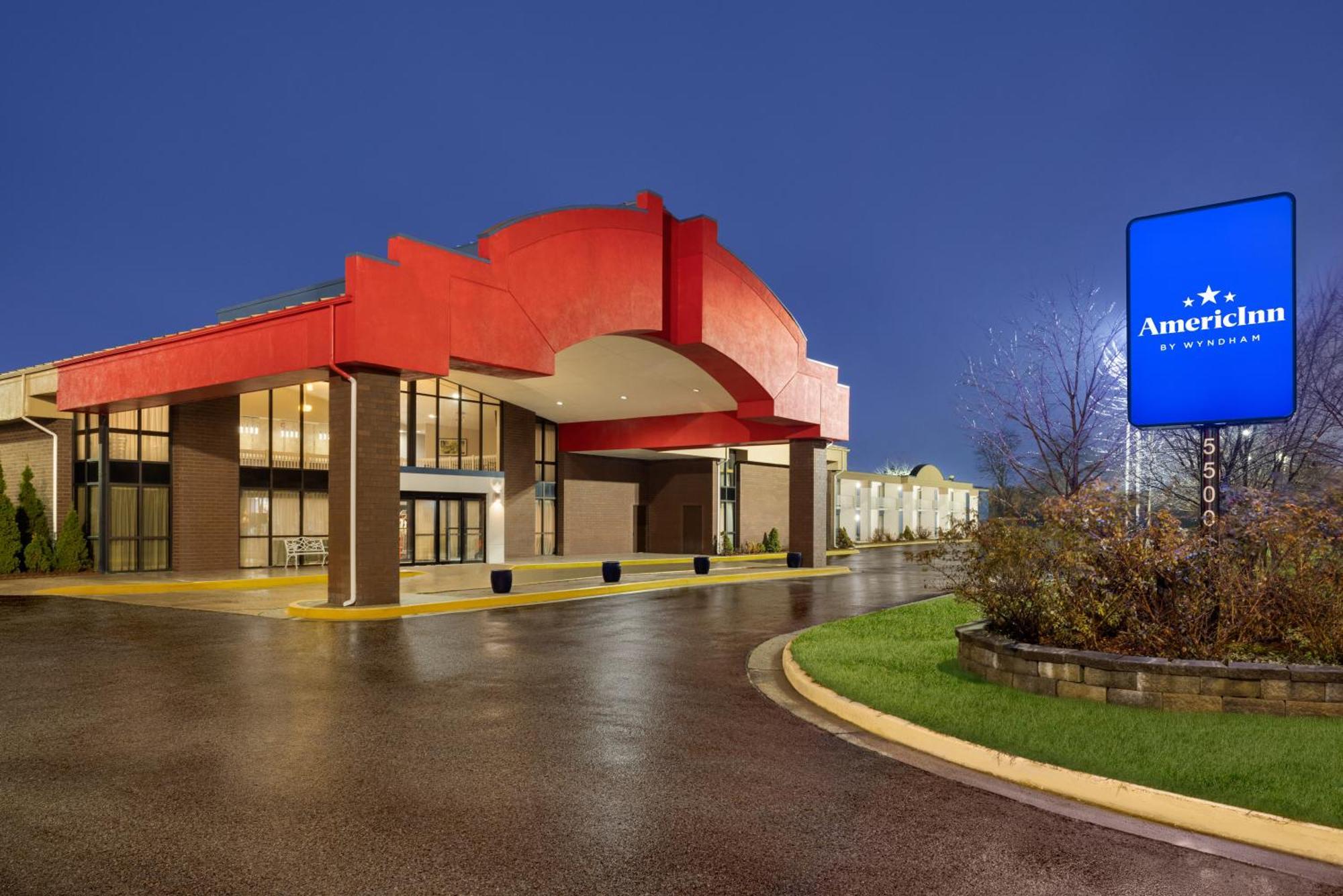 Americinn By Wyndham Grand Rapids Airport North Cascade Bagian luar foto